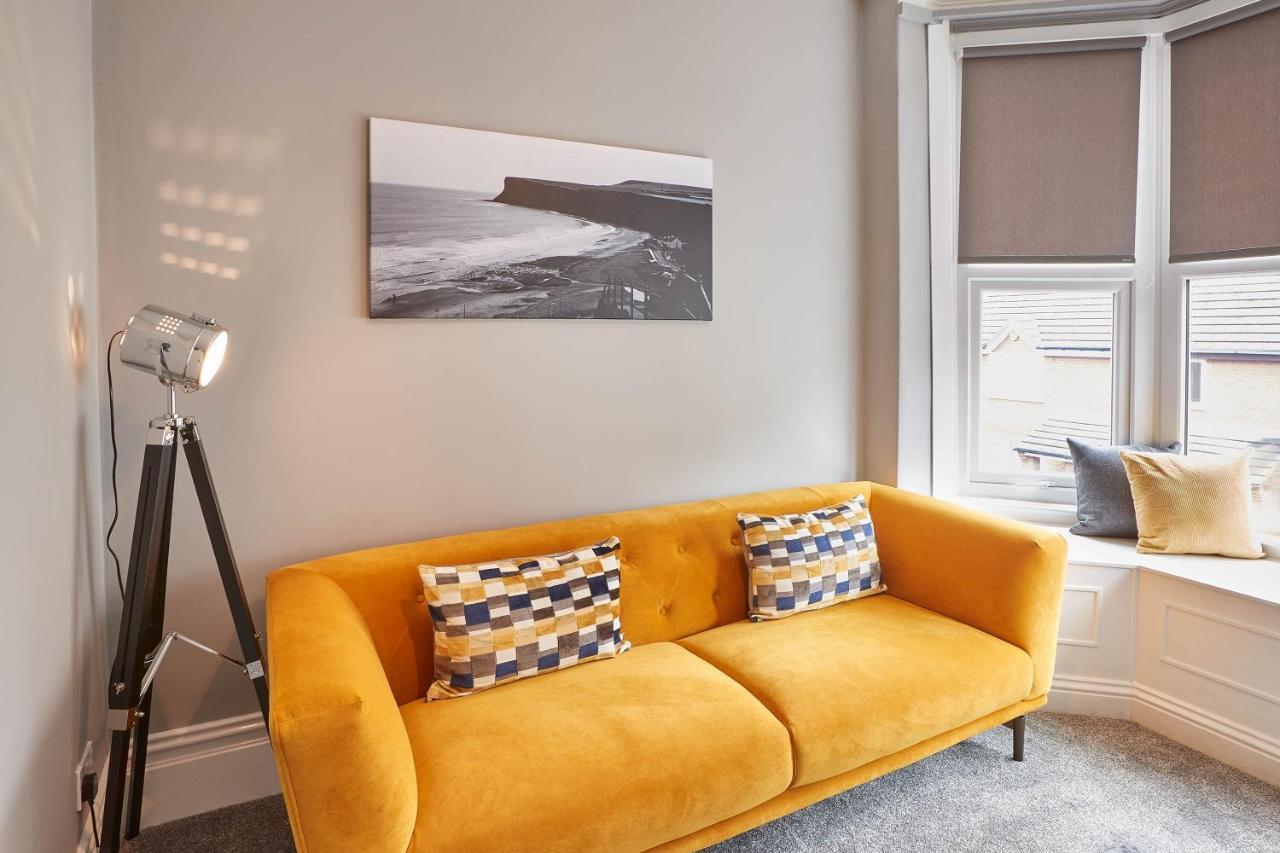 Host & Stay - Fly Away At Ruby Saltburn-by-the-Sea Exteriör bild